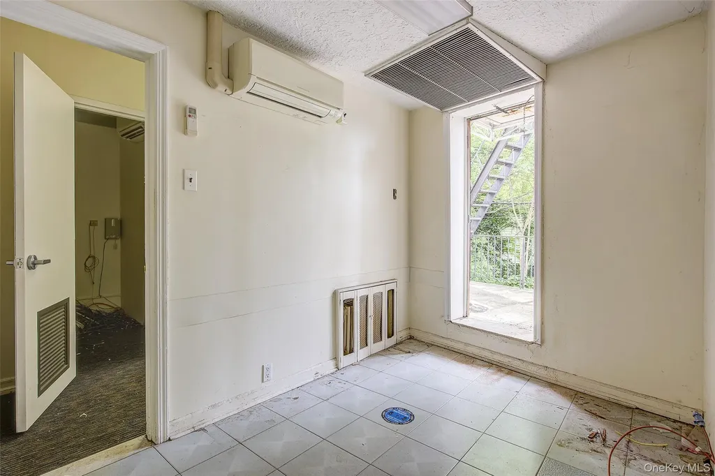 4807 Fort Hamilton Parkway Brooklyn NY 11219