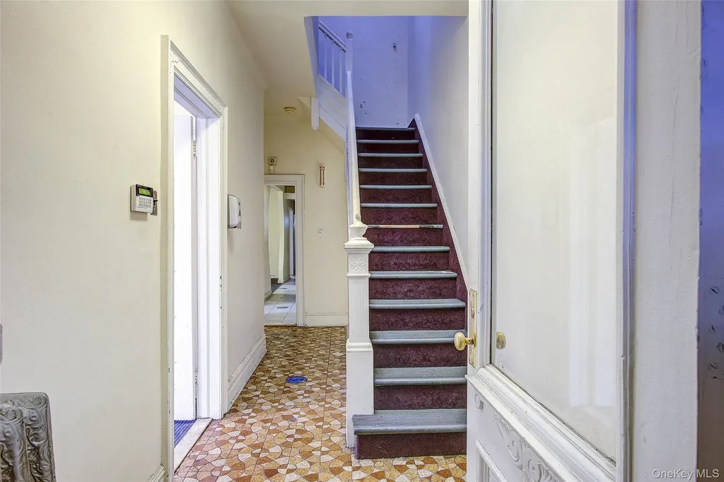 4807 Fort Hamilton Parkway Brooklyn NY 11219