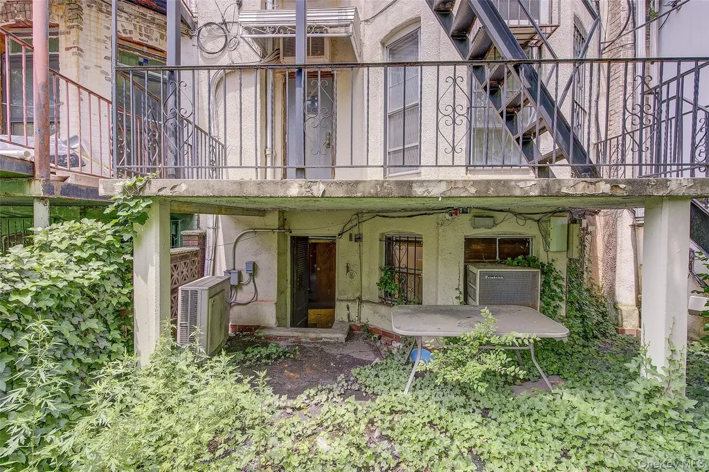 4807 Fort Hamilton Parkway Brooklyn NY 11219