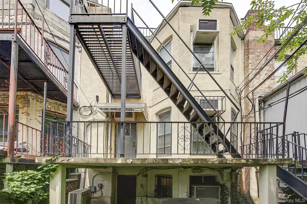 4807 Fort Hamilton Parkway Brooklyn NY 11219