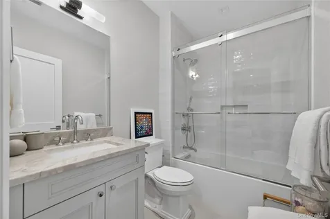 63 Three Ponds Lane W Woodbury NY 11797