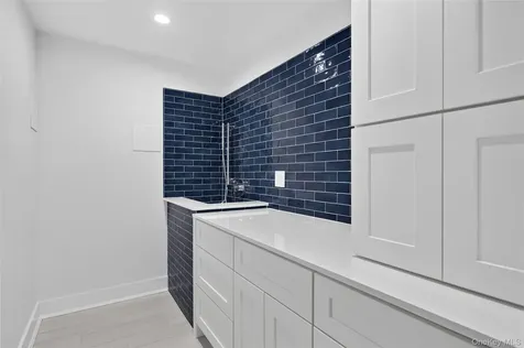 63 Three Ponds Lane W Woodbury NY 11797