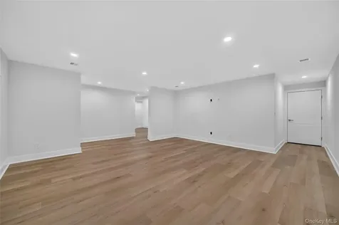 63 Three Ponds Lane W Woodbury NY 11797