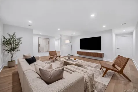 63 Three Ponds Lane W Woodbury NY 11797