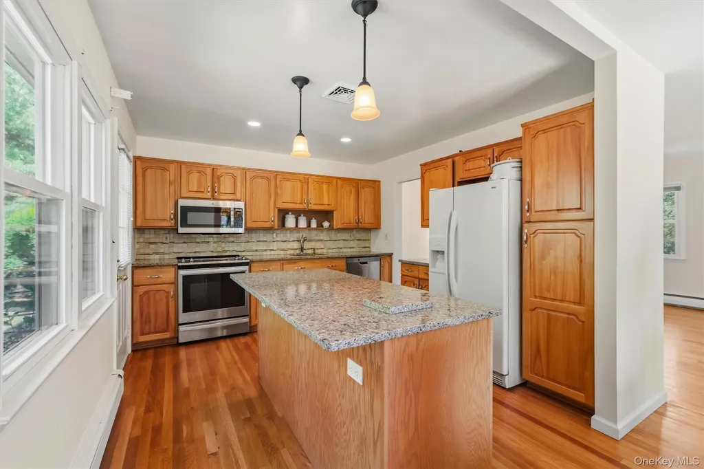 431 Bonnie Court Yorktown Heights NY 10598