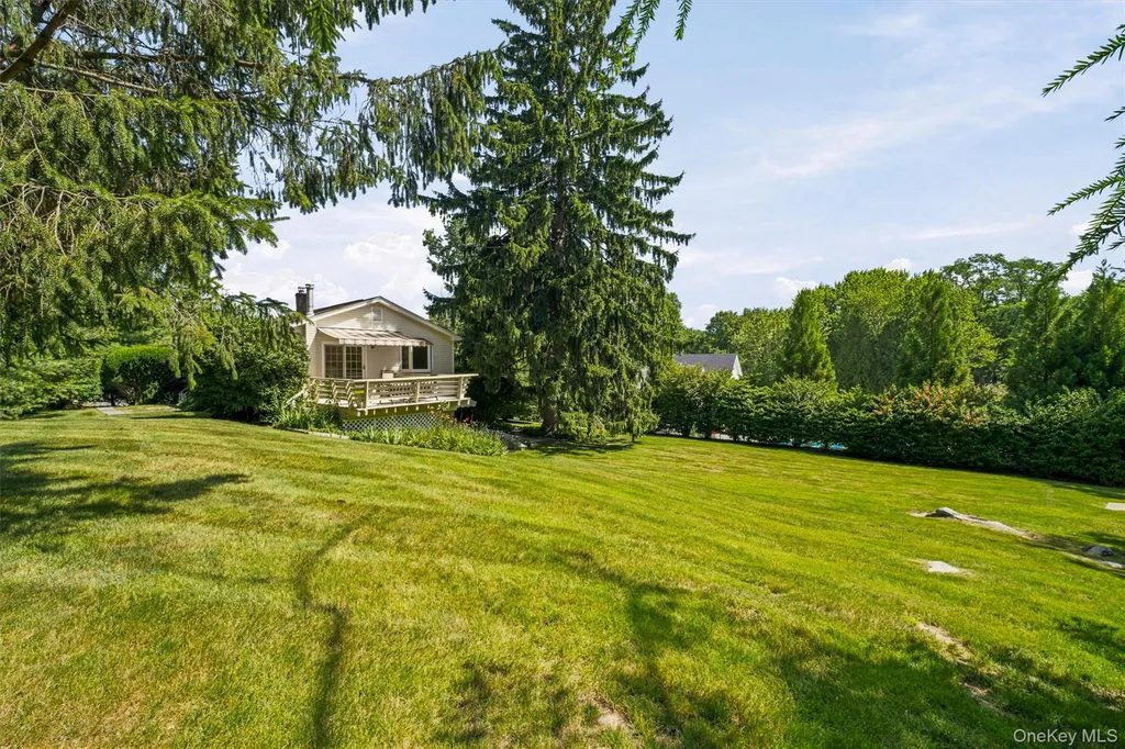 431 Bonnie Court Yorktown Heights NY 10598