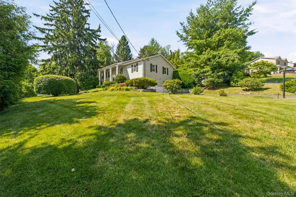 431 Bonnie Court Yorktown Heights NY 10598