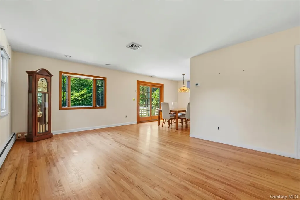 431 Bonnie Court Yorktown Heights NY 10598