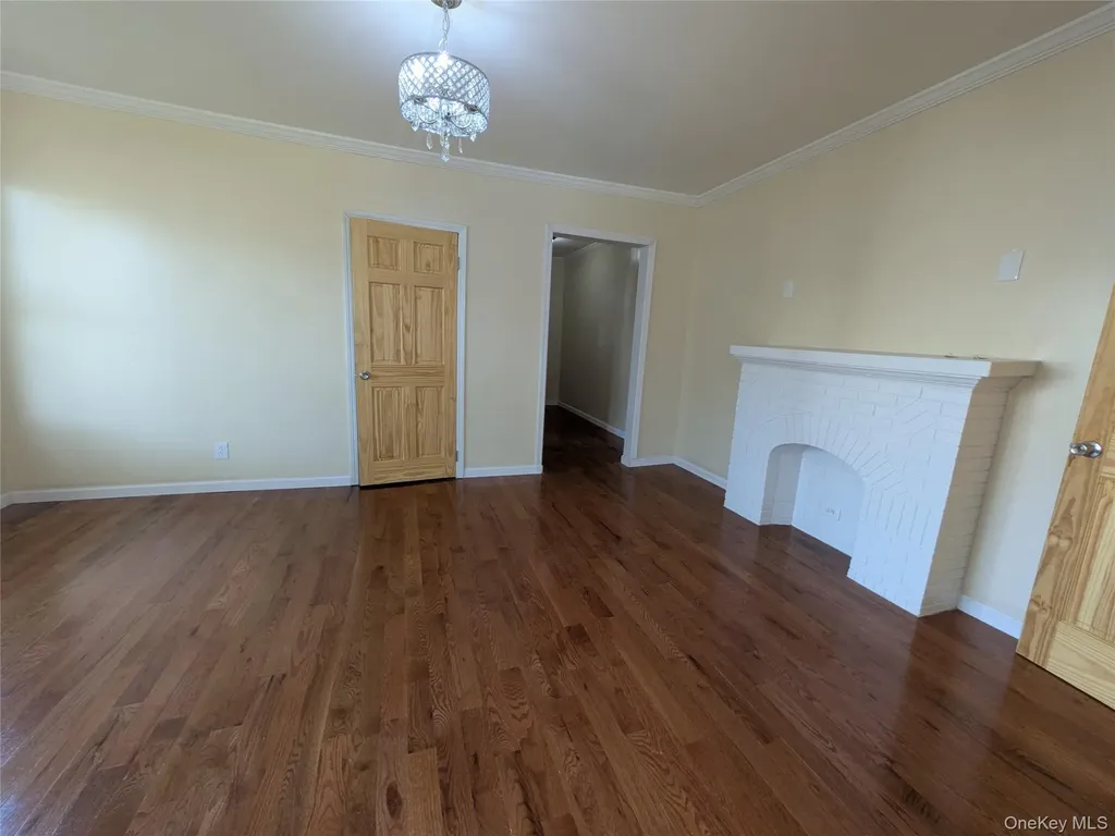 205-11 110th Avenue Saint Albans NY 11412