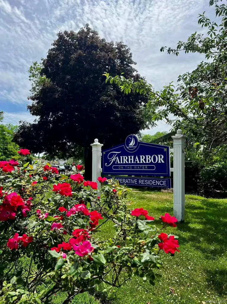 246 Fairharbor Drive Patchogue NY 11772