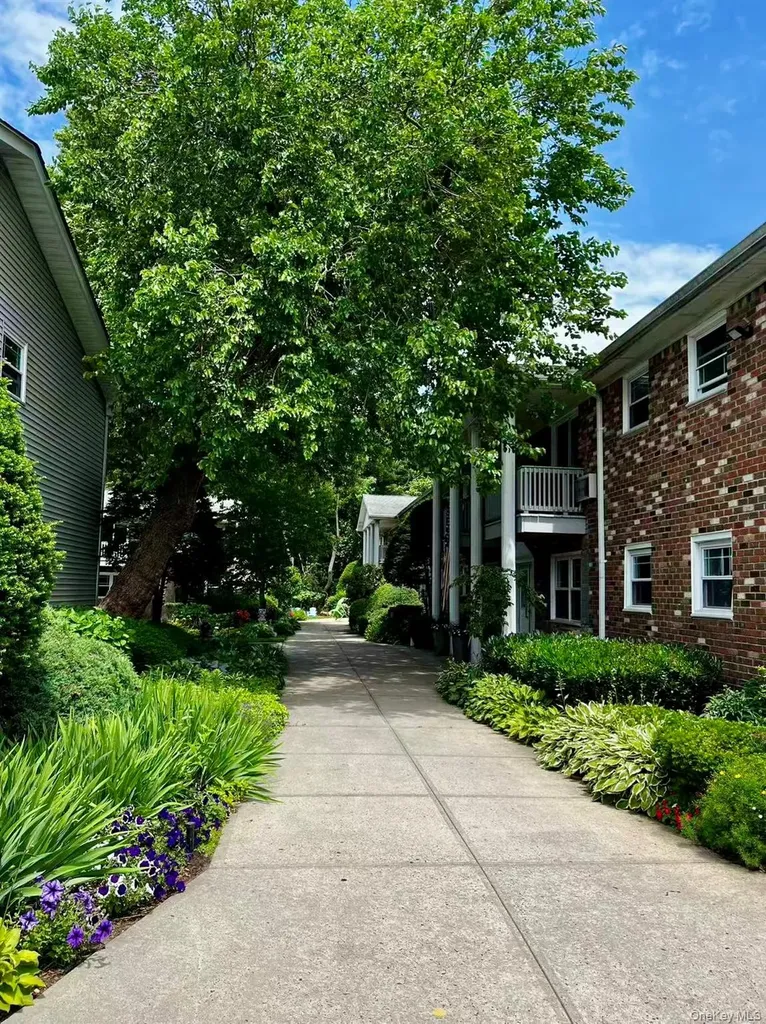 246 Fairharbor Drive Patchogue NY 11772