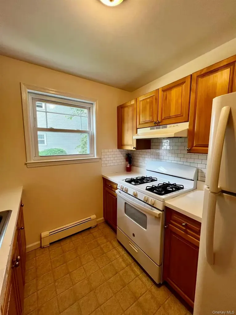 246 Fairharbor Drive Patchogue NY 11772