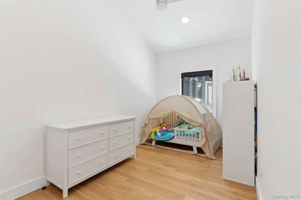 356 Oakleigh Avenue Baiting Hollow NY 11933