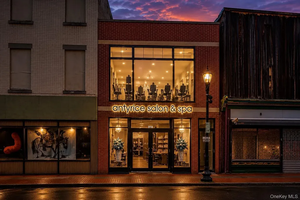 381 Main Street Poughkeepsie NY 12601