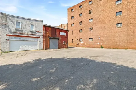 381 Main Street Poughkeepsie NY 12601