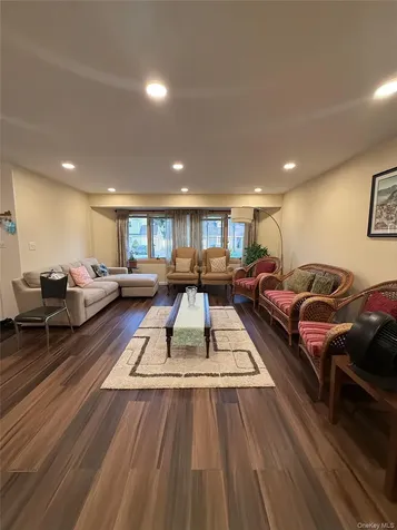Hicksville NY 11801