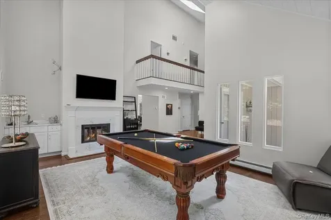 10 Woodland Court S Bedford NY 10506