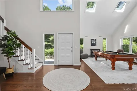 10 Woodland Court S Bedford NY 10506