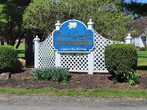 88 Tivoli Gardens Tivoli NY 12583