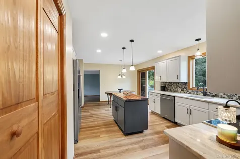 185 Rombout Road Pleasant Valley NY 12569