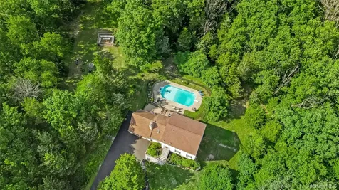 185 Rombout Road Pleasant Valley NY 12569