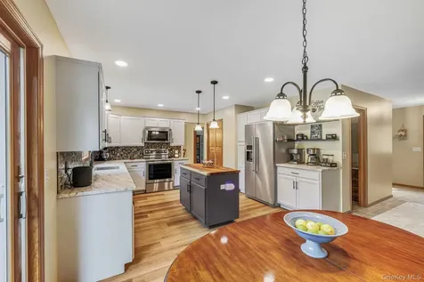 185 Rombout Road Pleasant Valley NY 12569