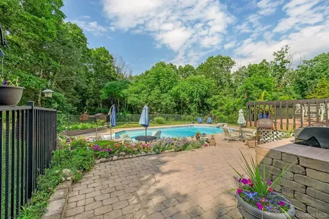 185 Rombout Road Pleasant Valley NY 12569