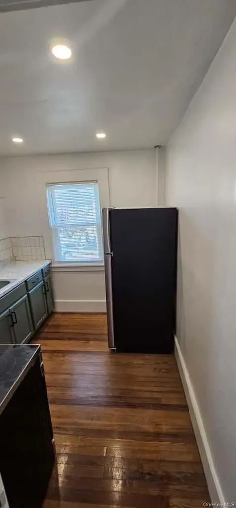 114-36 194 Saint Albans NY 11412