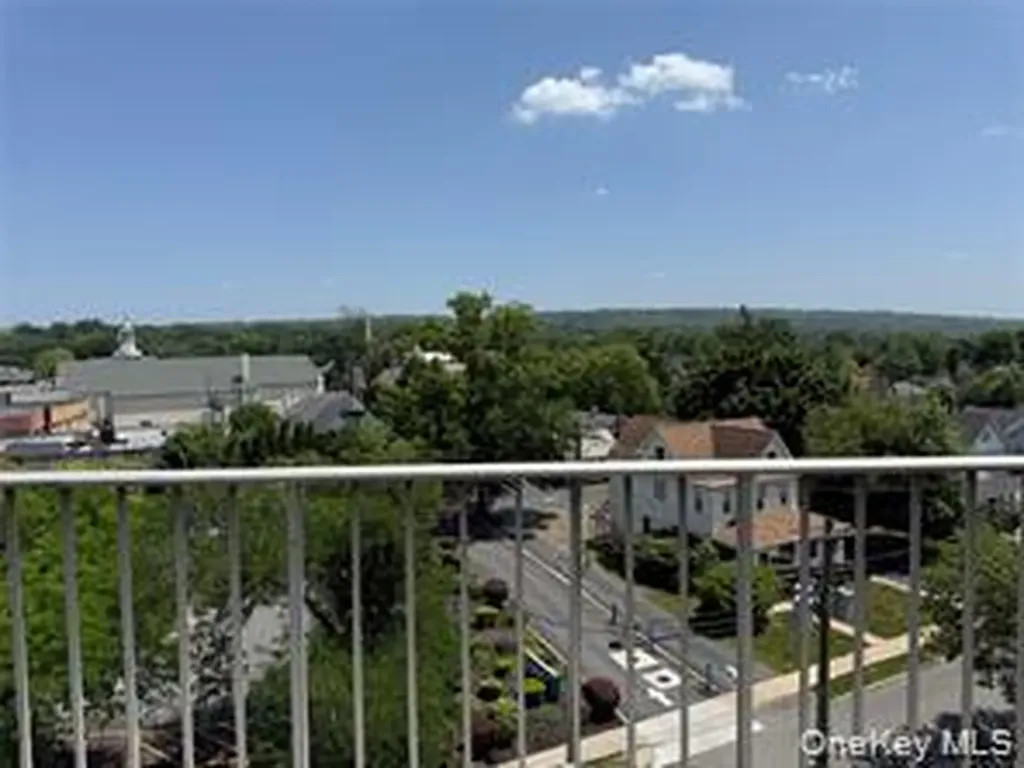 35 Park Avenue Suffern NY 10901