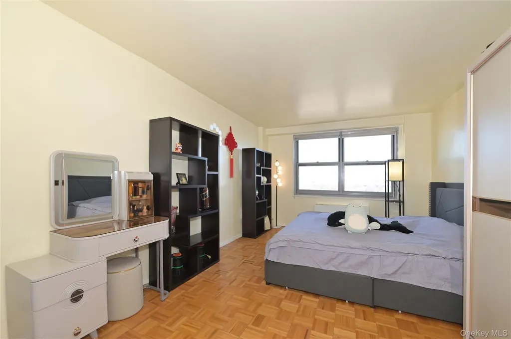 61-20 Grand Central Parkway Forest Hills NY 11375