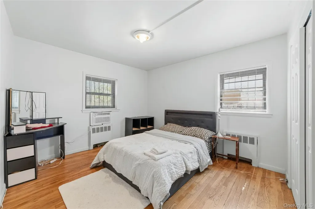109 Wakefield Avenue Yonkers NY 10704