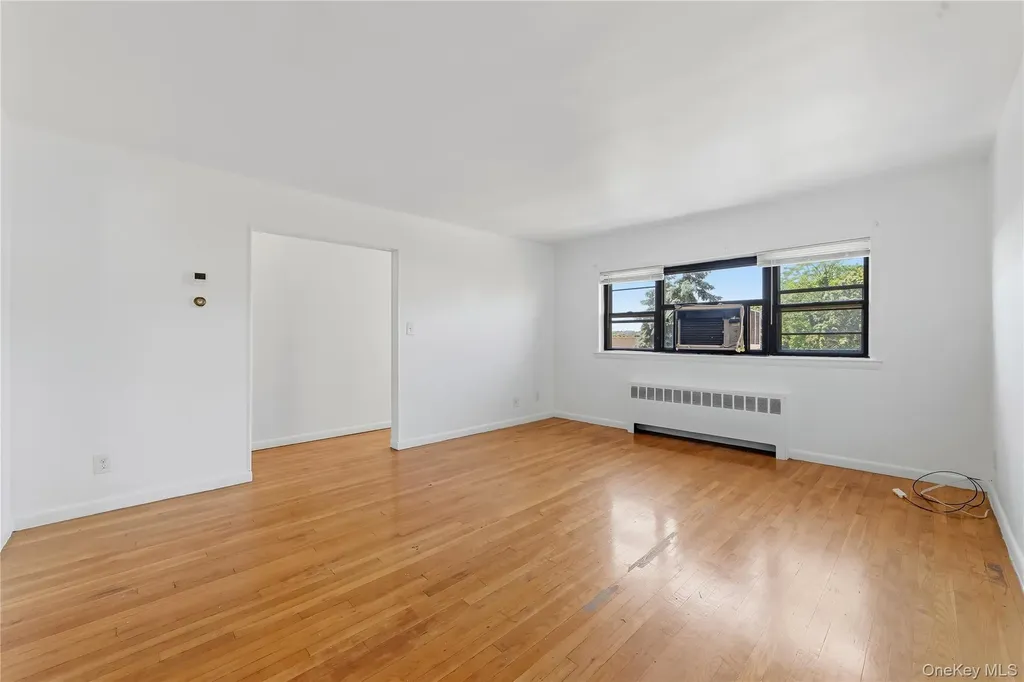 109 Wakefield Avenue Yonkers NY 10704