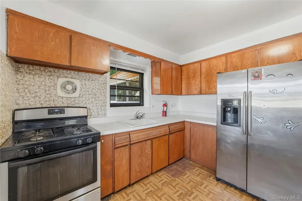 109 Wakefield Avenue Yonkers NY 10704