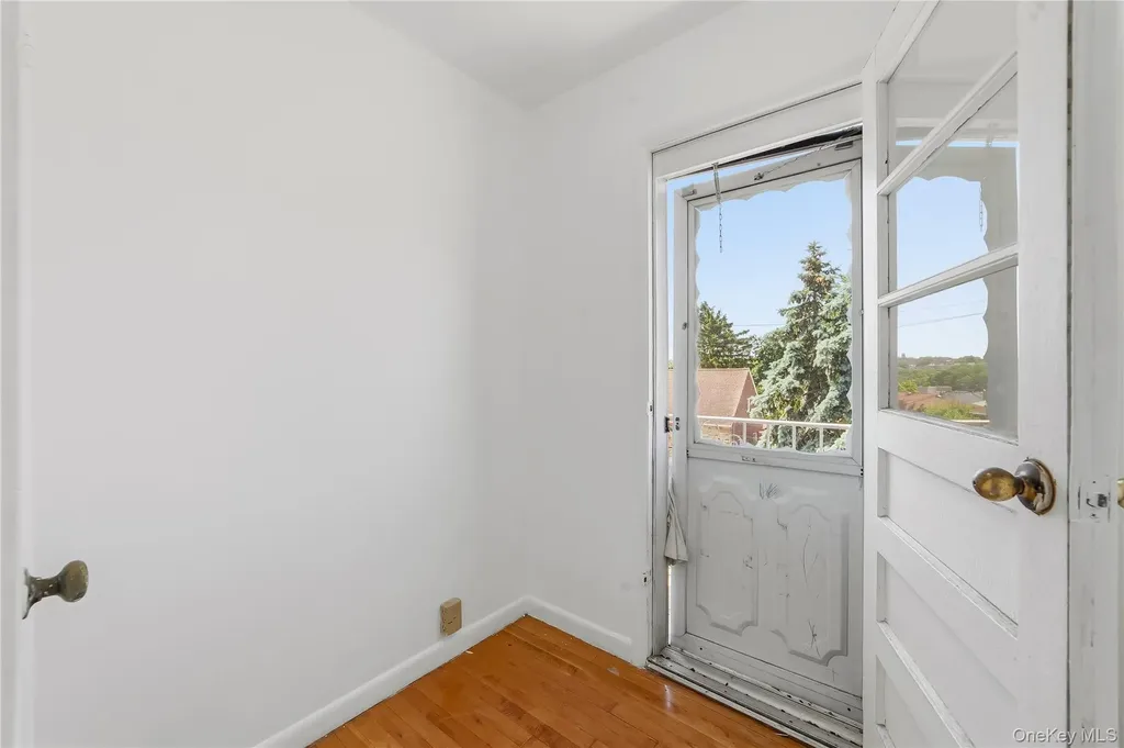 109 Wakefield Avenue Yonkers NY 10704