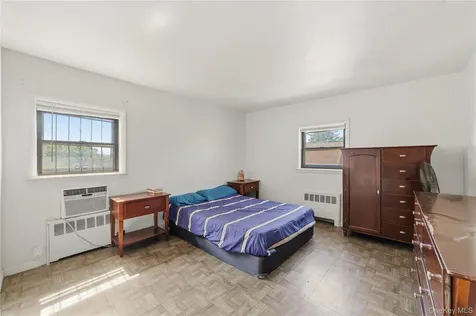 109 Wakefield Avenue Yonkers NY 10704