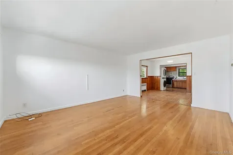 109 Wakefield Avenue Yonkers NY 10704
