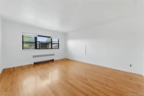 109 Wakefield Avenue Yonkers NY 10704