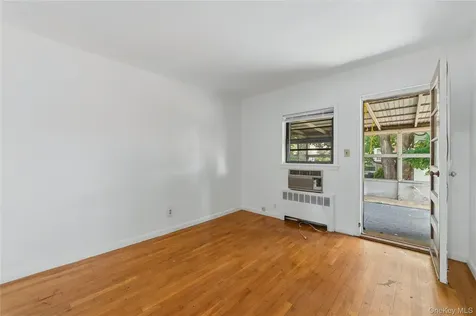 109 Wakefield Avenue Yonkers NY 10704