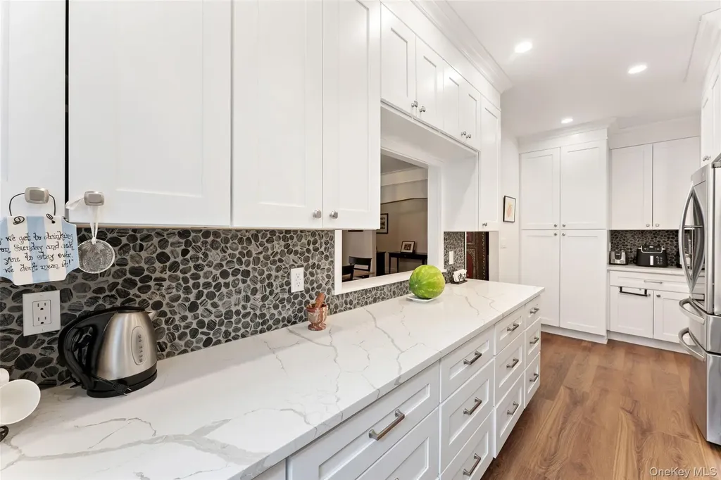 25 Parkview Avenue Bronxville NY 10708