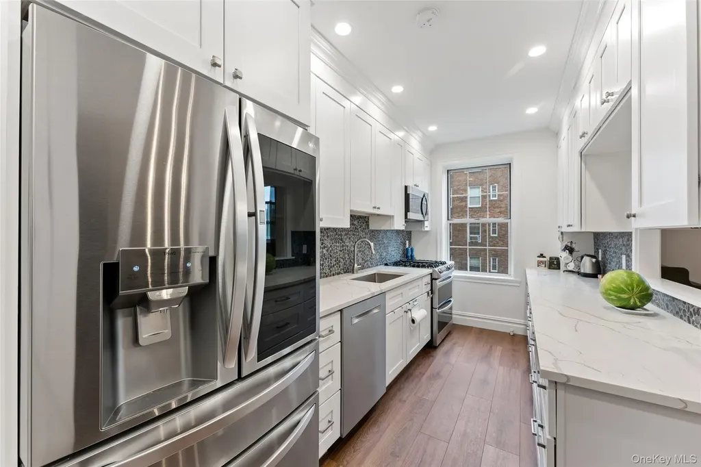25 Parkview Avenue Bronxville NY 10708