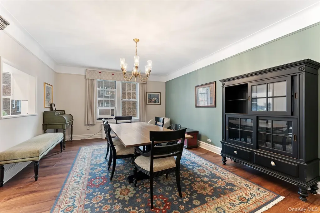 25 Parkview Avenue Bronxville NY 10708
