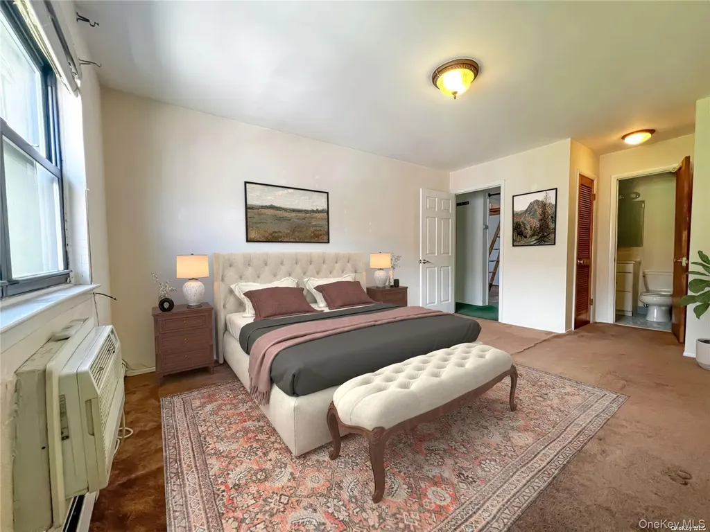 31-44 29 Street Astoria NY 11106
