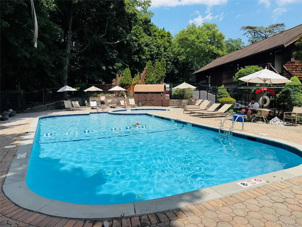 8 E Lawrence Park Drive Piermont NY 10968