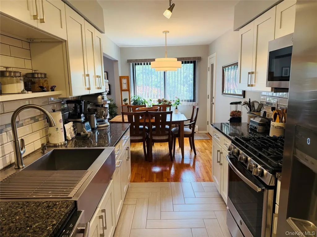 8 E Lawrence Park Drive Piermont NY 10968