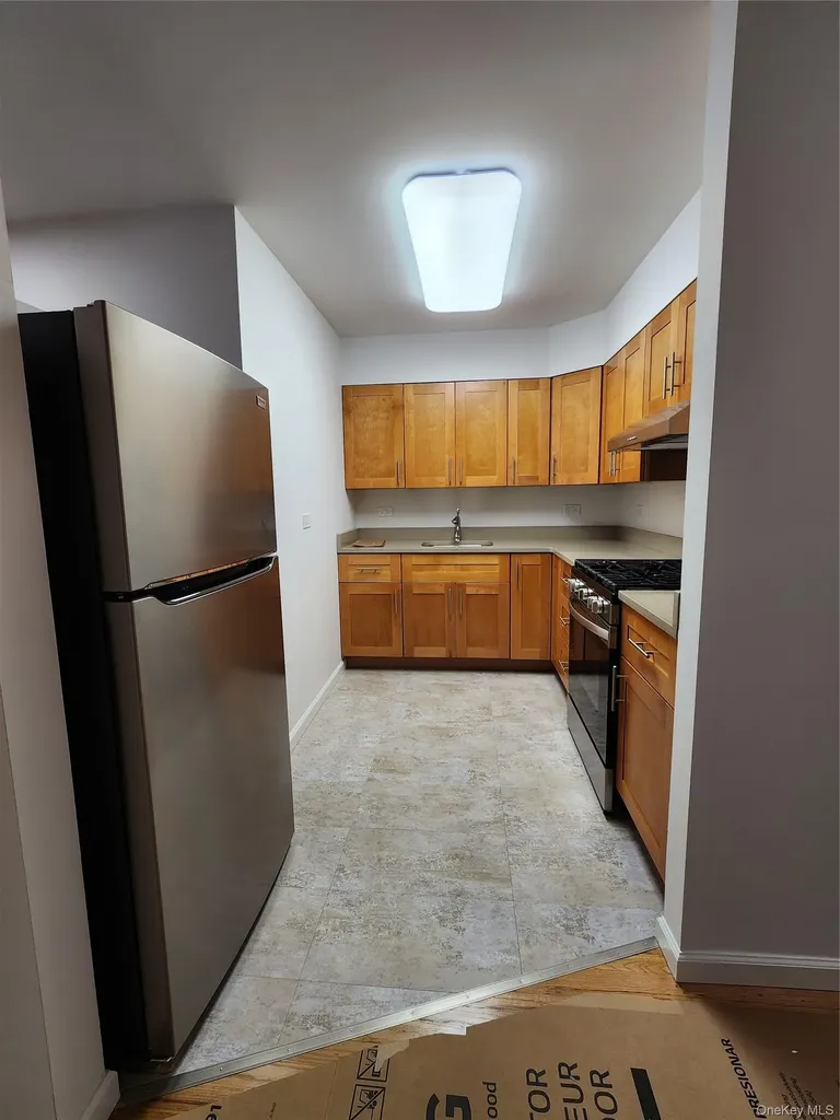905 E 82nd Street Brooklyn NY 11236