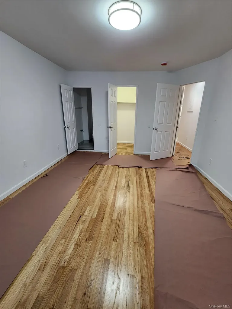 905 E 82nd Street Brooklyn NY 11236