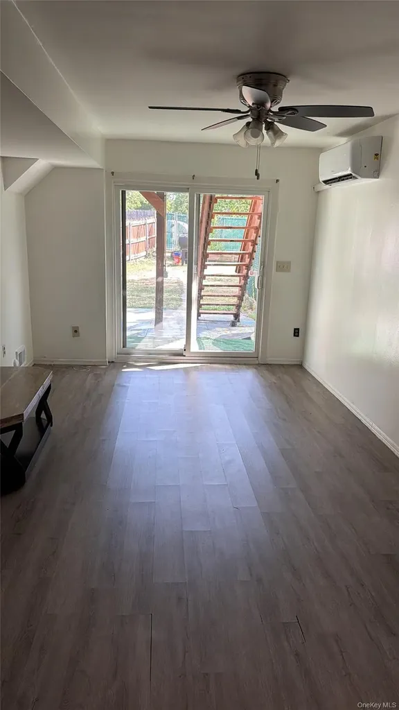 172 Jules Drive Staten Island NY 10314