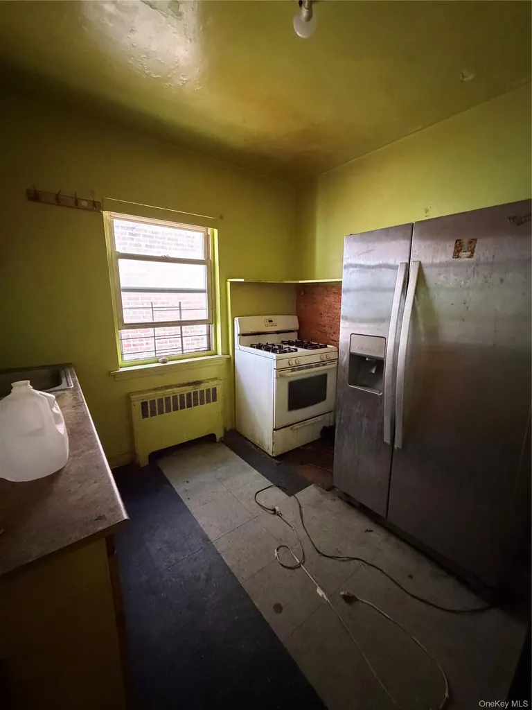 2928 Fenton Avenue Bronx NY 10469