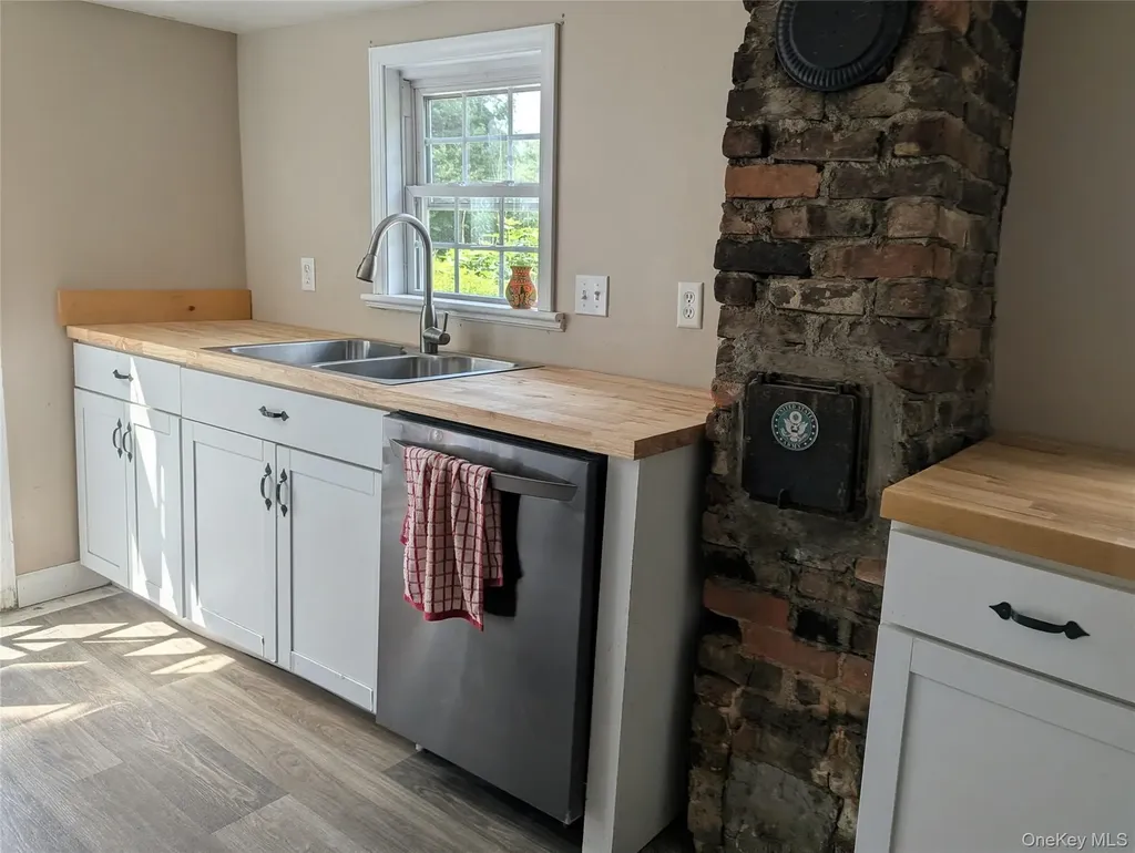 122 Castle High Road Middletown NY 10940