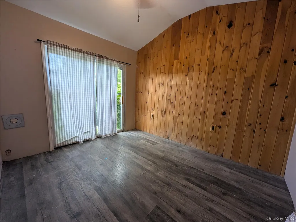 122 Castle High Road Middletown NY 10940